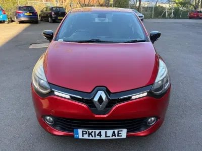 Used Renault Clio IV Dynamique 90 HP (66 kW) 2014 Red Hatchback
