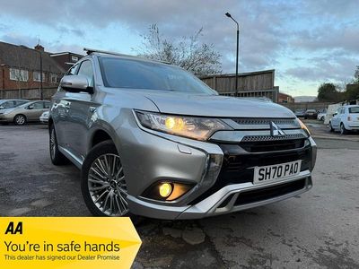 Silver Used 2020 Mitsubishi Outlander P-HEV Plus | £9,990 (Fair price)
