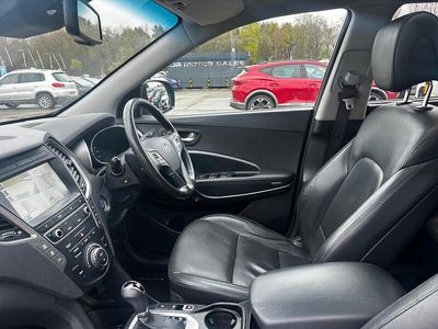 Used Hyundai Santa Fe Premium SE 200 HP (147 kW) 2016 Black SUV