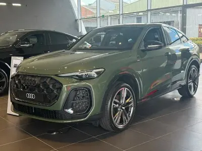 New Audi Q5 Sportback Black Edition 204 HP (150 kW) 2026 SUV