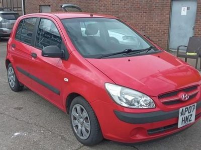 Used Hyundai Getz 62 HP (45 kW) 2007 Red Hatchback