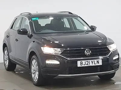Usado VW T-Roc SE 110 HP (80 kW) 2021 Preto SUV