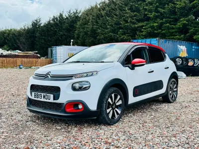 Used Citroën C3 Shine 2019 White/red SUV