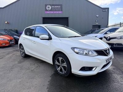 Used Nissan Pulsar Acenta 115 HP (84 kW) 2015 White Hatchback