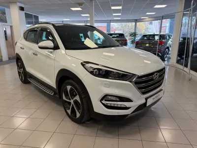 Used Hyundai Tucson Premium SE 136 HP (100 kW) 2017 White SUV