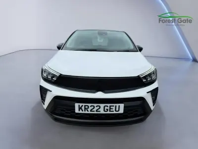 Used Vauxhall Crossland GS Line 82 HP (60 kW) 2022 White SUV