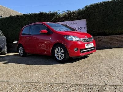 Usado Skoda Citigo SE L 75 CV (55 kW) 2015 Rojo Utilitario