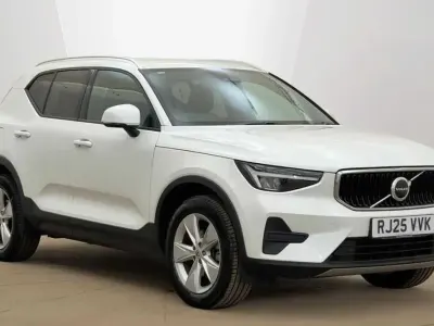 Usado Volvo XC40 Core 2025 Blanco SUV