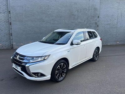 Mitsubishi Outlander P-HEV