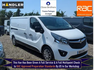 Used Vauxhall Vivaro Sportive 125 HP (91 kW) 2019 White MPV