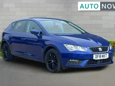 Used Seat Leon SE Dynamic 113 HP (83 kW) 2018 Blue Hatchback