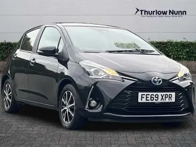 Usata Toyota Yaris Hybrid