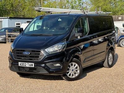 Begagnad Ford Transit Custom Limited 130 HK (95 kW) 2018 Svart Van