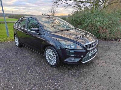 Black Used 2009 Ford Focus Titanium Hatchback | £999 (Good price)