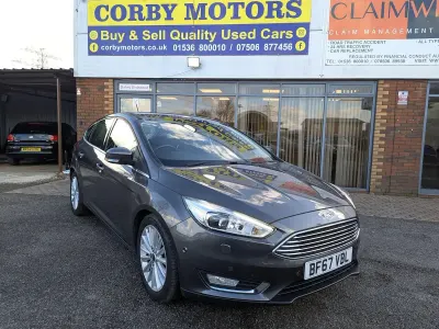 Used Ford Focus Titanium X 125 HP (91 kW) 2017 Grey Hatchback
