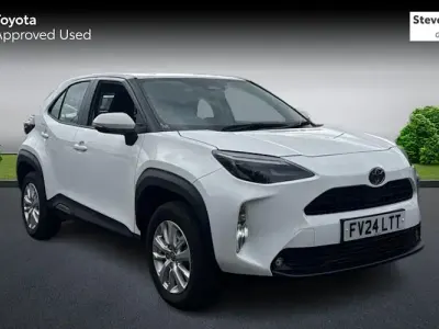 Used Toyota Yaris Cross 116 HP (85 kW) 2024 White SUV