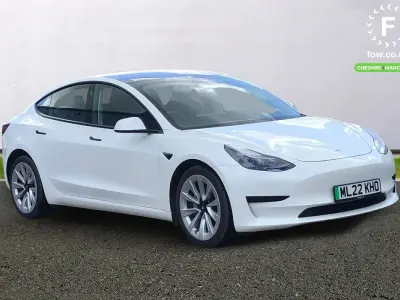 Usado Tesla Model 3 Standard Range 180 kW (245 CV) 2021 Blanco Berlina
