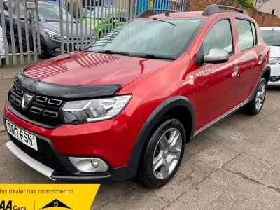 Used Dacia Sandero Lauréate 2017 Red Hatchback
