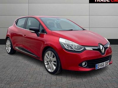 Used Renault Clio IV Dynamique 90 HP (66 kW) 2016 Red Hatchback