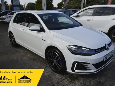 Used VW Golf VII GTE 204 HP (150 kW) 2020 White Hatchback