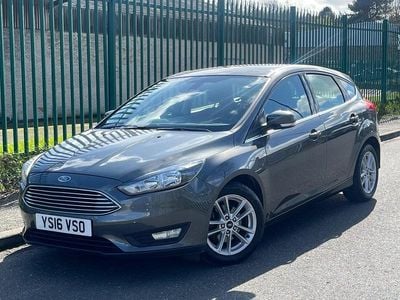 Used Ford Focus Zetec 120 HP (88 kW) 2016 Grey Hatchback