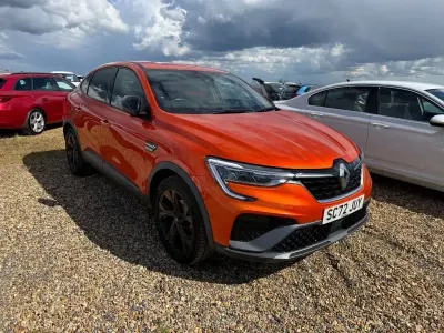 Used Renault Arkana R.S. 145 HP (106 kW) 2023 Orange SUV