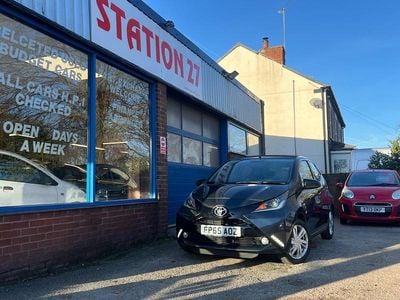 Grey Used 2015 Toyota Aygo x-press Hatchback | £6,295 (Fair price)