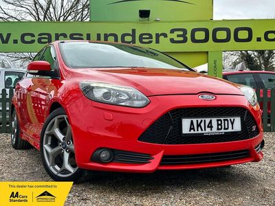 Used Ford Focus ST 2014 Red Hatchback