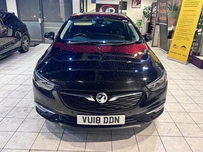Black Used 2018 Vauxhall Insignia SRi Hatchback | £6,593 (Fair price)