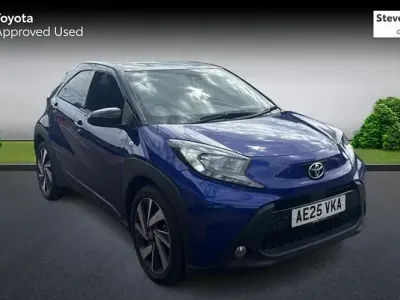 Used Toyota Aygo X 72 HP (52 kW) 2025 Blue SUV
