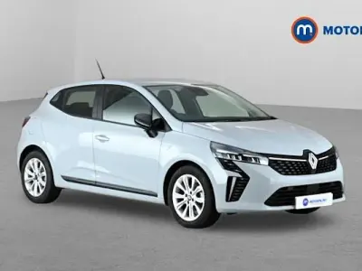 Used Renault Clio Evolution 90 HP (66 kW) 2024 Grey Hatchback