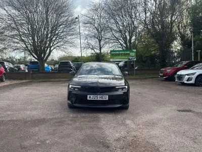 Used Vauxhall Astra Ultimate 131 HP (96 kW) 2025 Black Hatchback