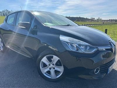 Used Renault Clio IV Dynamique 2014 Black Hatchback