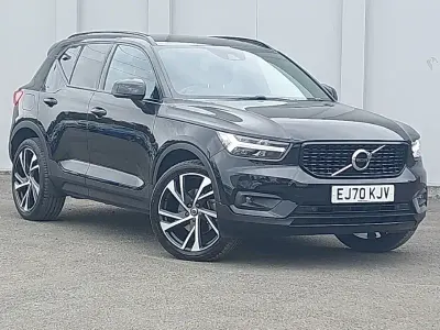 Usado Volvo XC40 R-Design Pro 197 CV (144 kW) 2020 Negro SUV