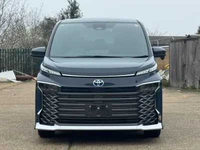 New Toyota Voxy 2026 MPV