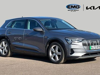 Usado Audi e-tron Business 300 kW (408 HP) 2022 Cinzento SUV