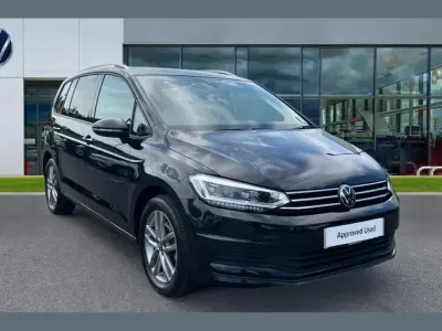 Used VW Touran Match 150 HP (110 kW) 2025 Black MPV