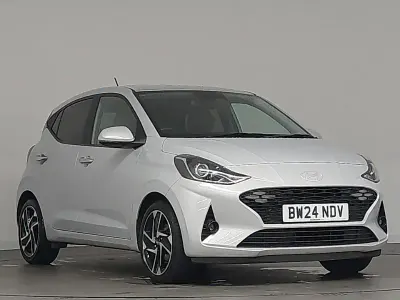 Used Hyundai i10 Premium 63 HP (46 kW) 2024 Grey Hatchback