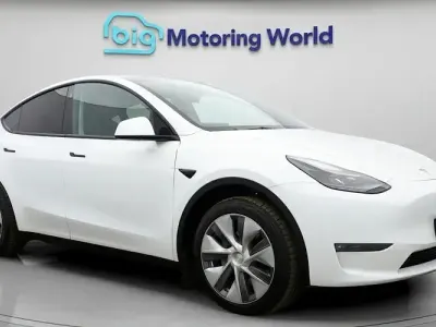Used Tesla Model Y Long Range AWD 286 kW (389 HP) 2025 SUV