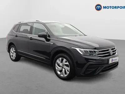 Used VW Tiguan Allspace Life 150 HP (110 kW) 2023 Black SUV