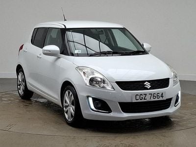 Used Suzuki Swift SZ4 94 HP (69 kW) 2016 White Hatchback