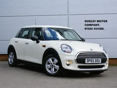 Used Mini ONE Hatch 102 HP (75 kW) 2015 White Hatchback