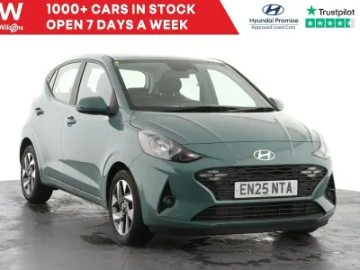Used Hyundai i10 Advanced 2025 Green Hatchback