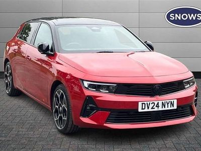 Used Vauxhall Astra Ultimate 130 HP (95 kW) 2024 Hot red Hatchback