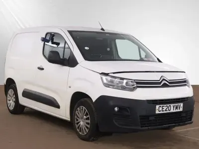 Second-hand Citroën Berlingo Start 75 CP (55 kW) 2020 Alb Monovolum