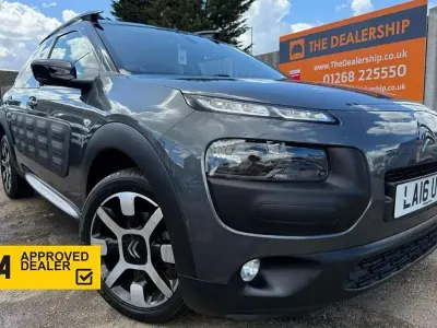 Used Citroën C4 Cactus Flair 82 HP (60 kW) 2016 Hatchback