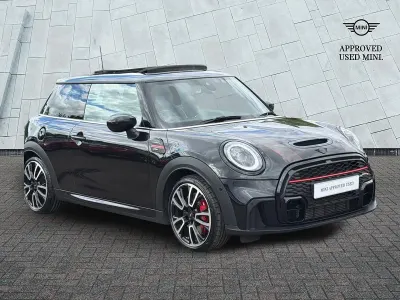 Używany Mini John Cooper Works Hatch 228 KM (167 kW) 2024 Czarny Hatchback