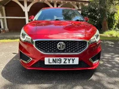 Used MG MG3 Exclusive 106 HP (77 kW) 2019 Red Hatchback