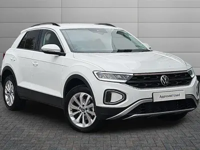 Begagnad VW T-Roc Cabriolet Match 150 HK (110 kW) 2025 Vit SUV