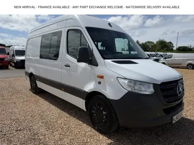 Used Mercedes Sprinter Progressive 168 HP (123 kW) 2021 White Van